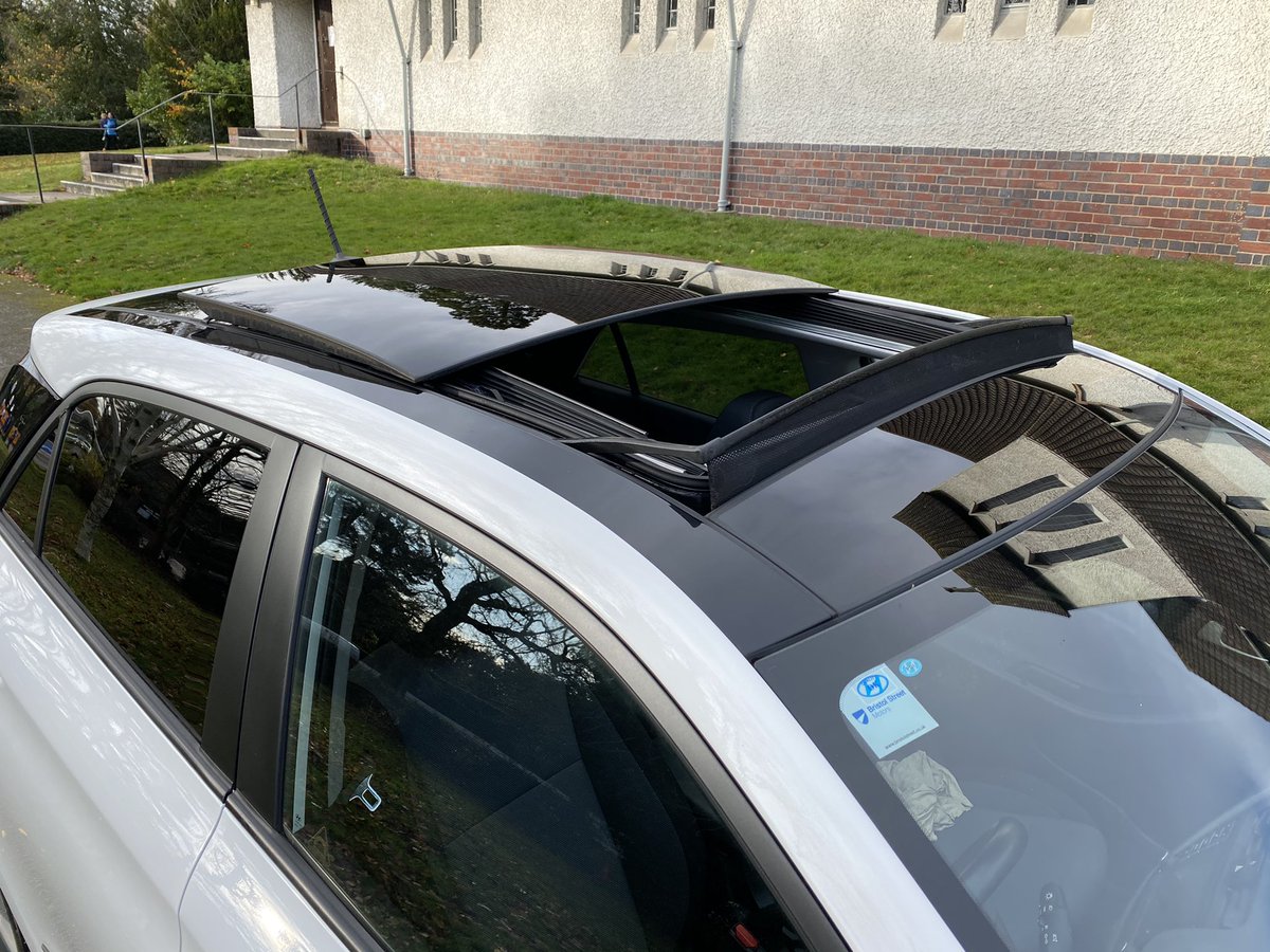 JamesNutt21's tweet photo. Just arrived! What a great little car these i20’s are and this one has the most amazing specification,

Satellite Navigation
Panoramic Roof
Heated Seats
Heated Steering Wheel
Rear View Camera

+ so much more!

13k miles, full Hyundai service history &amp; 2 owners from new, wow! https://t.co/TX7XG0sDtv