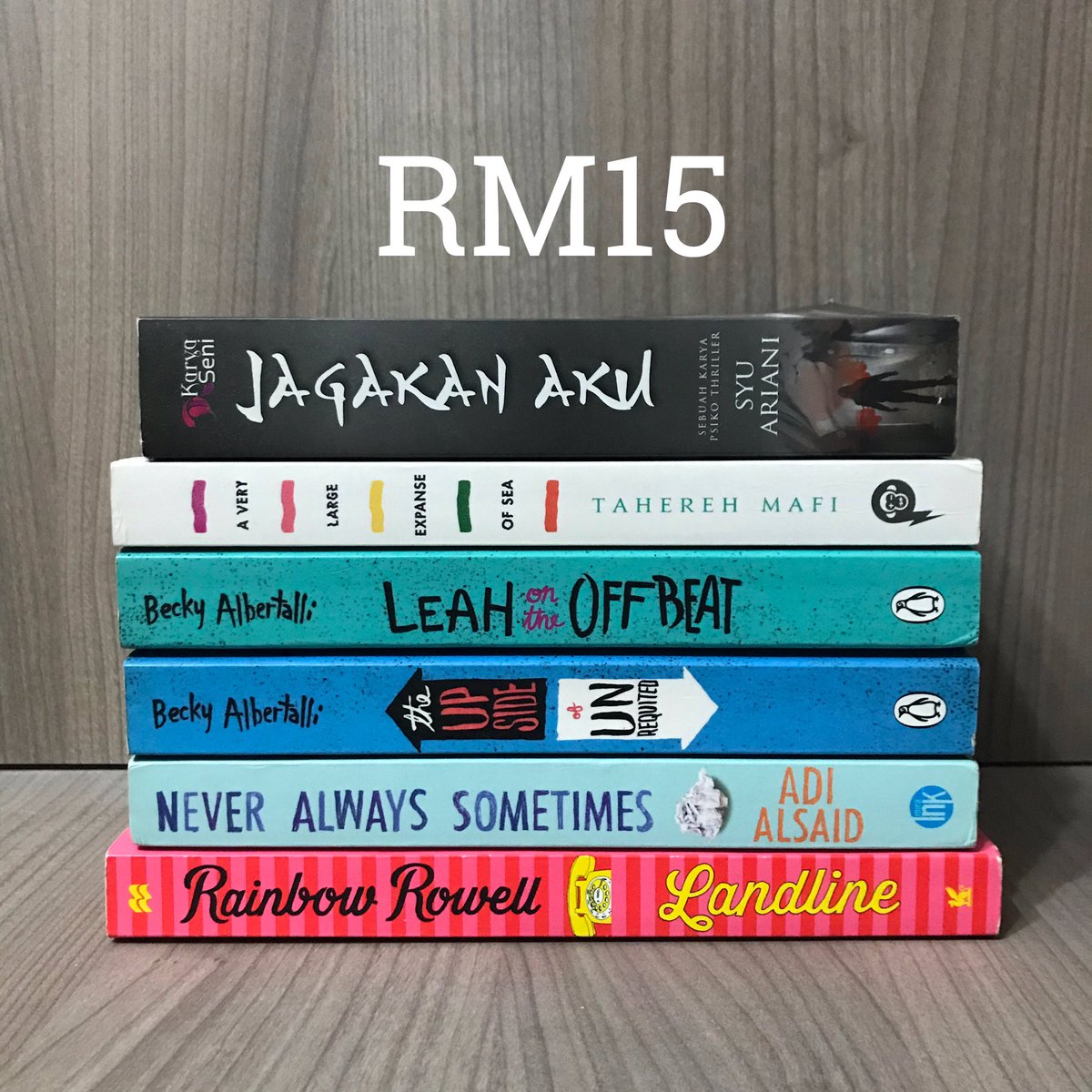 elvinareads's tweet photo. Books for sale. DM if interested. Please help RT. Thanks 🤗 https://t.co/YHT1T2W93n