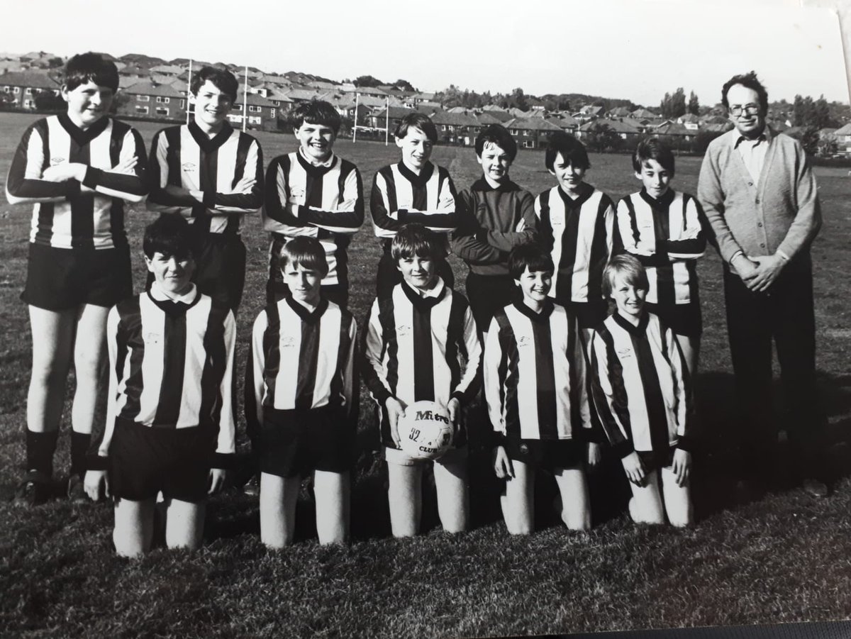 GrahamRoberts20's tweet photo. @AlexanderYoxall This your Dad next to Pod top left? 1983.. I'm centre bottom, wrong shaped ball, but we had some fun #RIPPod https://t.co/BzYFezMsm6