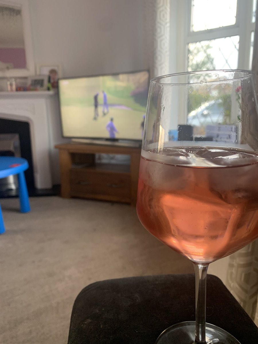 lisaawright21's tweet photo. Final day means one thing @ZoolanderK π·π» #USMasters2020 miss you πππ #comeonDJ https://t.co/7XElNmrvUr