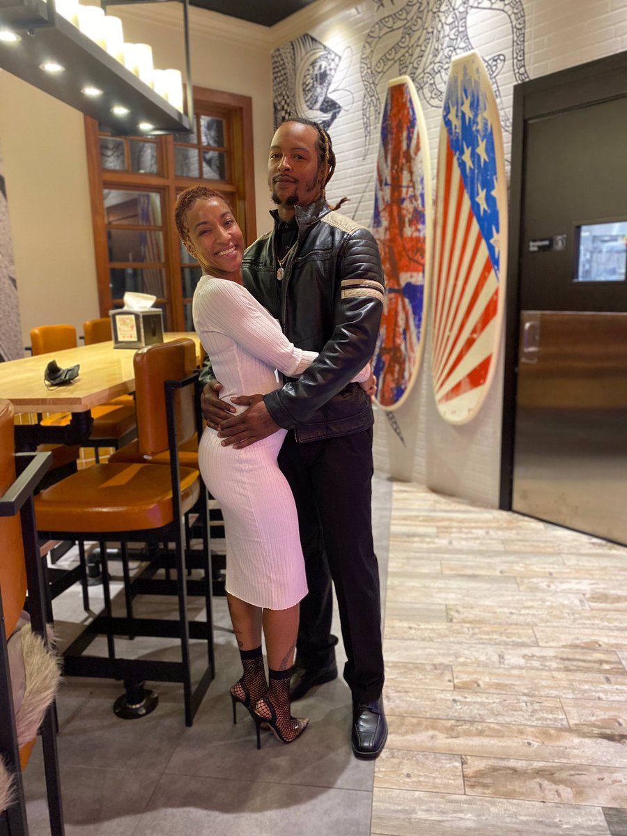 GlennCoco89's tweet photo. Date night @ Crazy Seafood 😻💋🖤💪🏽 #TheCAPS #ALLCAPSNOLOWERCASE Happiness look great on me and Mr Cap got me feelin even betta #6MonthsDownForeverToGo https://t.co/Be9kmno9Ip
