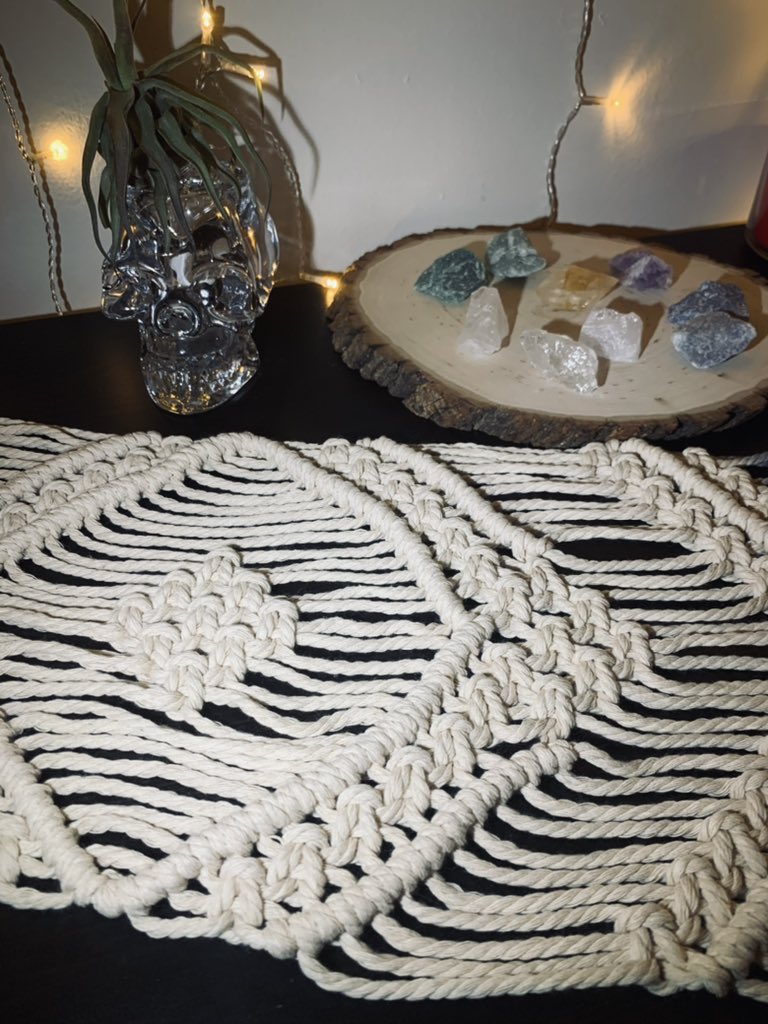 Handmade Macrame Dip Dyed Table Runner ✨ // $40 

dm or purchase in my shop linked below ♡