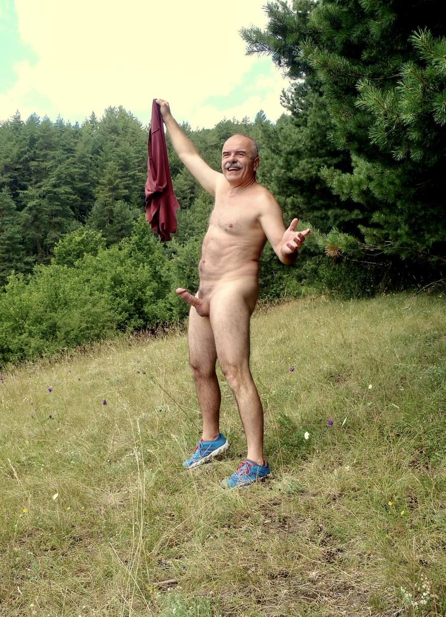 UcSolo's tweet photo. Erections happen.  They are part of a man's daily life.  #Nudist #Naked #Erection #StopErectionShame https://t.co/gp5gwg57yA