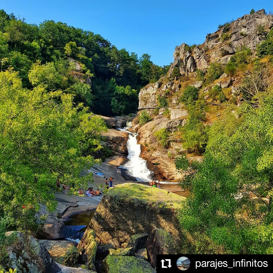 ComposTours's tweet photo. 📻🌍 Programa #esRuta 1⃣1⃣1⃣ en @galiciaesradio sobre #CALDASDEREIS 🏞⛲ con @torredorio 🌳🏨
📆🕧 Martes 17/11/2020 a las 12:30 Descubre #Galicia con @ComposTours💚🎙SINTONÍZANOS 🔊 https://t.co/OiVwoT46uU
•
#compostours #riasbaixas #esradiogalicia #turismorural #xacobeo #umia https://t.co/fhNcsy2QzV