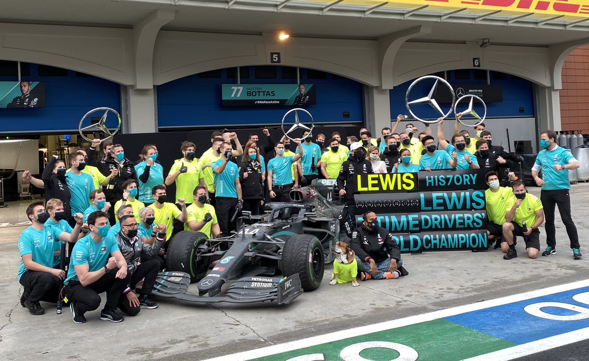 BEST race of the season!!Congratulations to <a href="/LewisHamilton/">Lewis Hamilton</a> - that was a tremendous way to secure a record equalling 7 World Title 👏🏽👏🏽 #TurkishGP