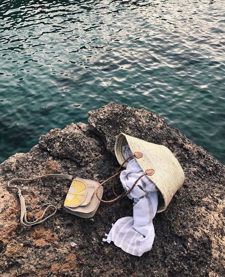 kubdediler's tweet photo. acilen şöyle bir ortamda bulunmaya ihtiyacım var 😫 https://t.co/6ZXIGMuRmw