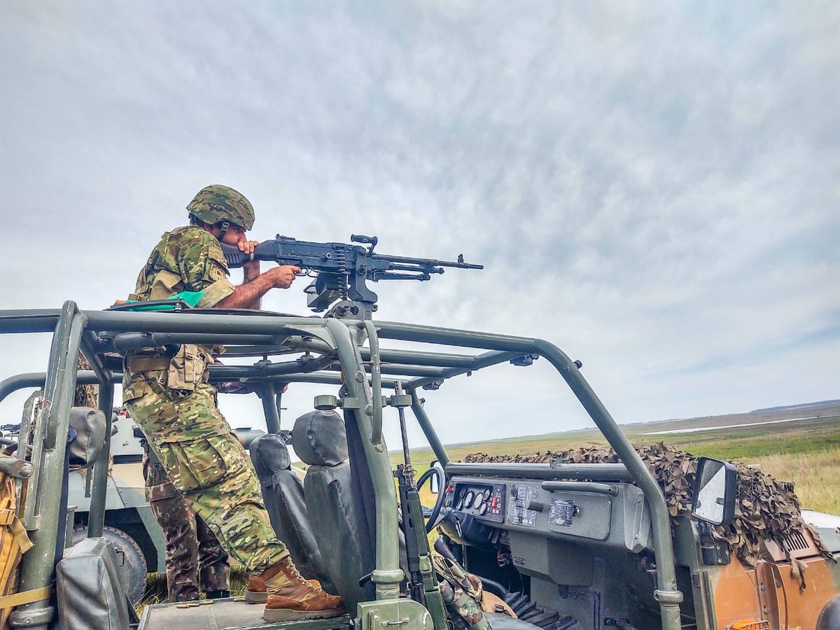 Rosário do Sul/RS. Tropas blindadas do Exército Brasileiro e do Exército Argentino participam de atividades de treinamento no contexto da Operação Arandu. <a href="/exercitooficial/">Exército Brasileiro 🇧🇷</a> <a href="/Ejercito_arg/">Ejército Argentino</a>

Saiba mais em operacaoarandu.cms.eb.mil.br/index.php/pt/