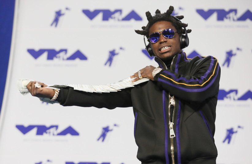 DailyLoud's tweet photo. Kodak Black is set to be released from prison on November 3rd, 2022 https://t.co/4z3BSZNfL1