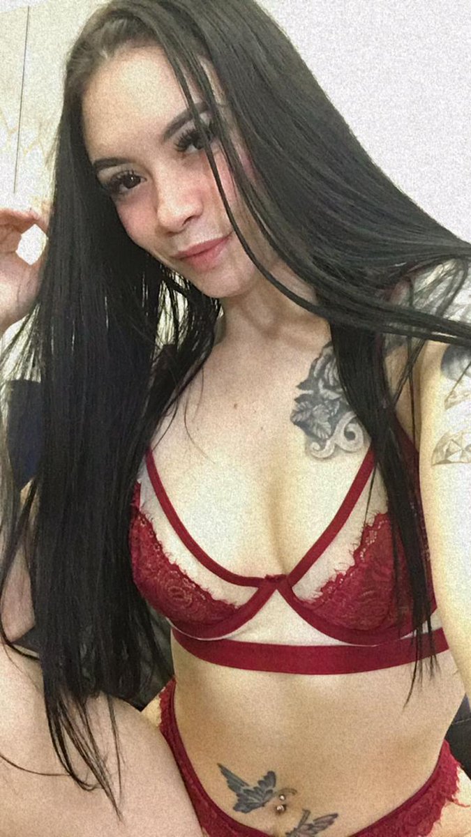KathieEvansDv's tweet photo. Don't know what to do on Sunday? Join me and let's surrender to pleasure 🔥 💋💄
https://t.co/69jFQYyNhN
https://t.co/P3OT3biCxM
#streaming #Strematemodel #Streamate #camgirl #tattoo  #robe #lingerie #tattoos #inkedbabe https://t.co/bfJ3FIAI6L