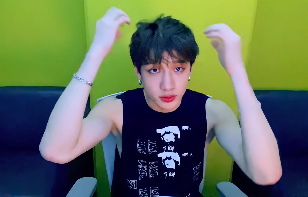 CB97archivee's tweet photo. you have a crush on 151120 bang chan https://t.co/qvmIBssFws