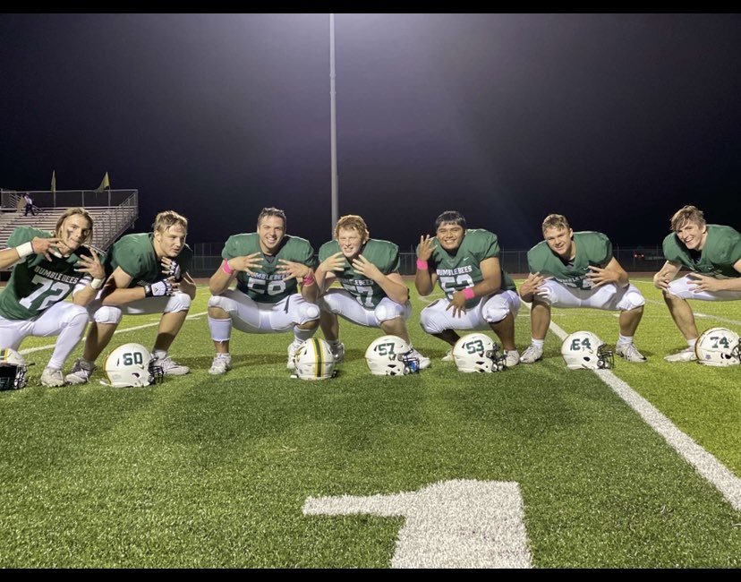 wyatt_gardner46's tweet photo. 4 years on varsity. Started all 42 games never missed one. Thank you Academy Football for an amazing 4 years. Thank you to all my coaches and teammates for making it special. 50 out! https://t.co/IuSNFZC0QE