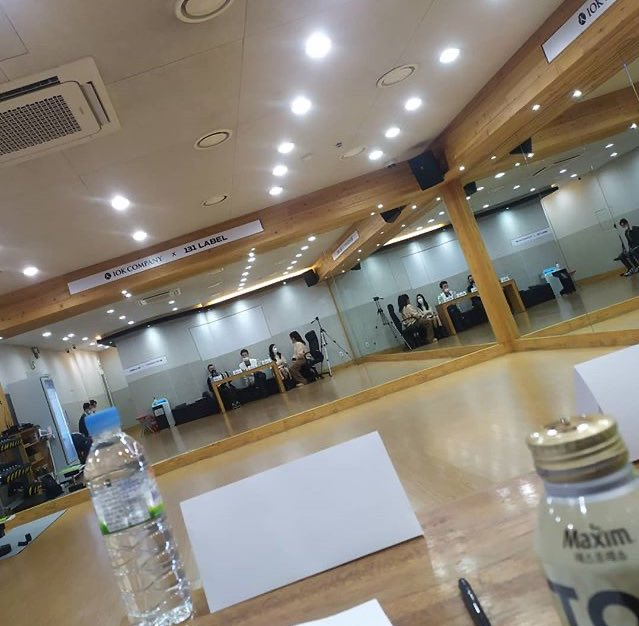 hanbinahh's tweet photo. 131 Label audition????? SIGN ME UP https://t.co/736mtw3a3V