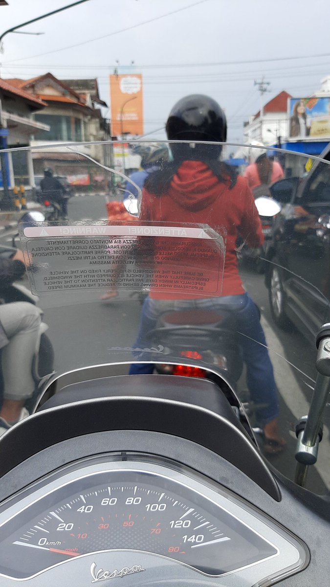 curhatanhd's tweet photo. Langit sangat mengerti apa yang ada dihati https://t.co/ThjVJQhGWO