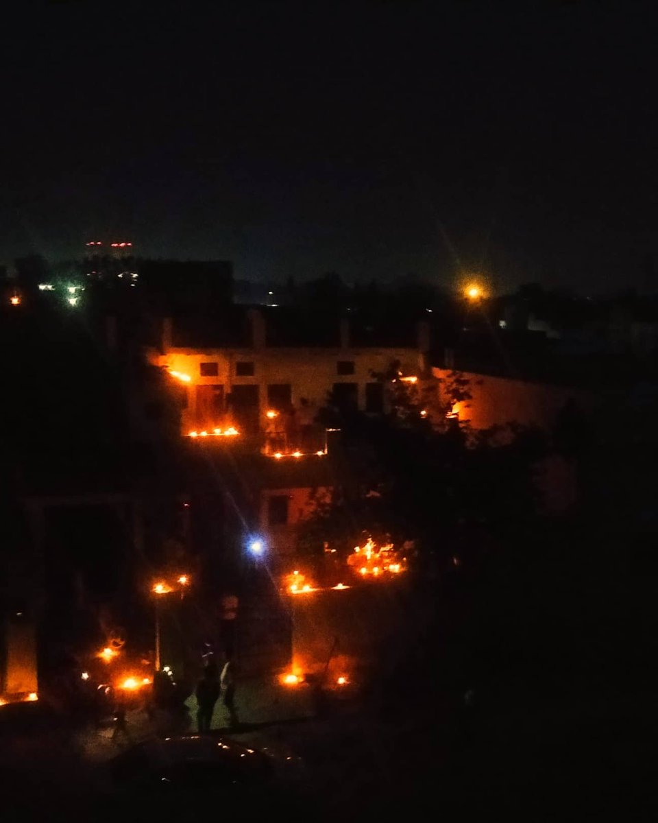 thehybridrunner's tweet photo. #Diwali2020 #Runaround was fun. Its so good to see #lights #lightupalife around. This #runescape lead me around #bursting myself.
#Runaround
#running
#RunAsOne
#RunItBack
#runner
#runmachine
#Runtz #runfit
#fitness
#fitnessmodel
#fitnessjourney
#fitfighter
#FitIndia https://t.co/AAL8sIgjYG