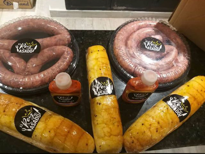 NandeOlimpia's tweet photo. AMIGOS LES PIDO UN FAVOR.
SI PUEDEN RT A NUESTRO NUEVO EMPRENDIMIENTO.
Costilla Premium Tira ancha 33.000gs el kilo.
Chorizo misionero casero 30.000gs.
Pan de ajo casero 12.000gs c/u.
Dorado.
Surubi.
Pacu.
Mandi'i.
Lechón.
Etc.
Contactos al DM https://t.co/kn4TASiMSG