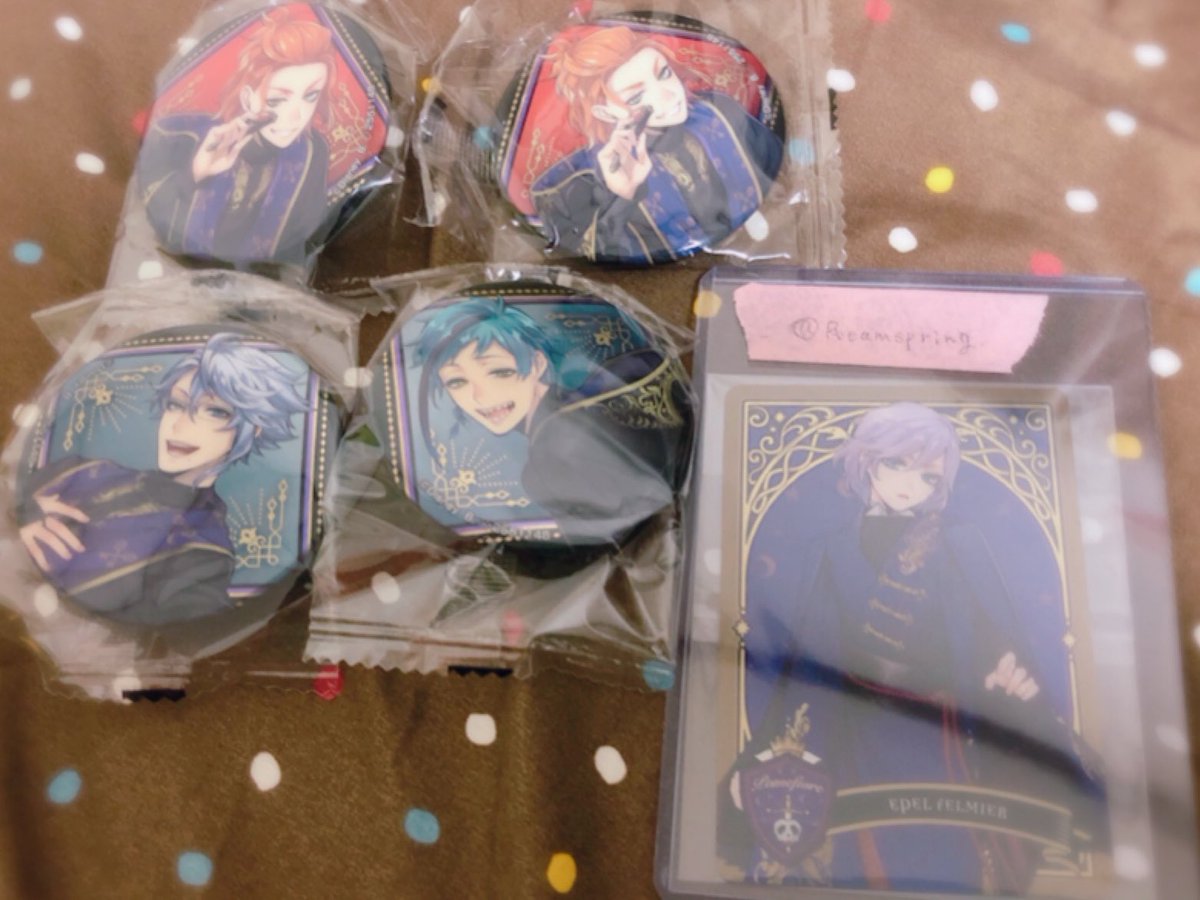 Reamspring's tweet photo. 【交換】
ツイステ ツイステッドワンダーランド カプ缶 カプセル缶バッジ

譲:フロイド,アズール,ケイト
求:エペル>>ヴィル,ルーク

町田横浜手渡しまたは郵送。
纏めての方優先させていただきます。
条件合う方いらしたらぜひお声掛けください。
お返事にお時間いただきますのでご了承くださいませ。 https://t.co/IDCvAjuowt
