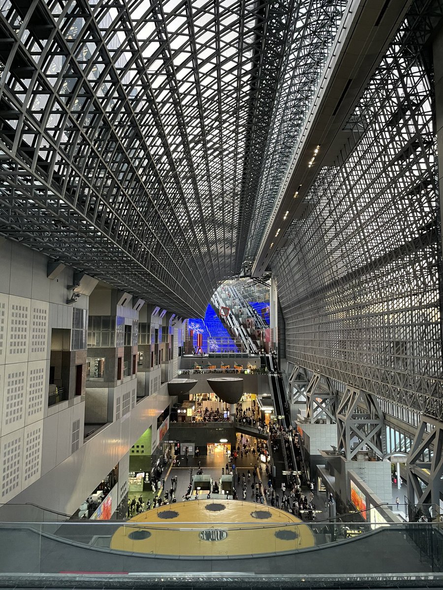pz_milk's tweet photo. ペンちんと関西旅行してした✈️
@penthin2525 https://t.co/ga3kDAP45I