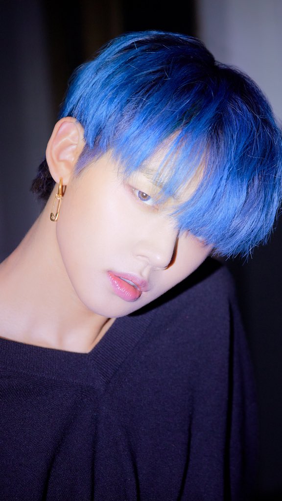 jjunieyes's tweet photo. What's your favorite Yeonjun hair color moas mine blue and black but he looks so good in every color of course 4th gen it boy thingz @TXT_members #yj https://t.co/1OW7aHAH60