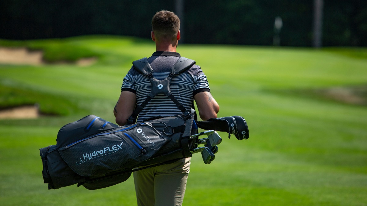 Need a light, waterproof and comfortable carry bag for the next time you play a quick 9 holes? Then take a look at our #HydroFlex bag range available at #WelwynGardenCityProShop 👍
Read about them here: fg1.uk/2874-S2343