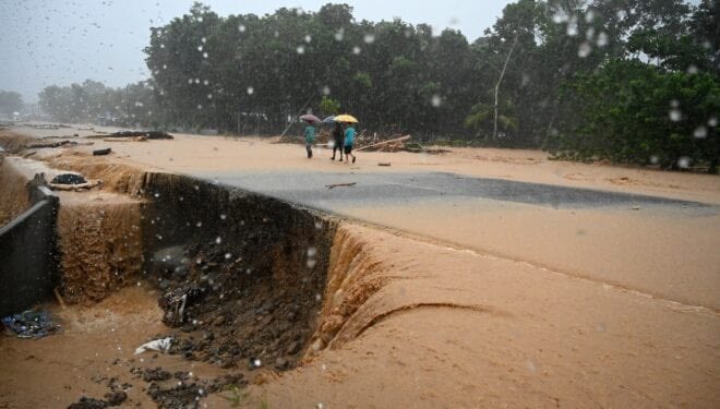COSTA RICA NEEDS YOUR HELP WHAT IS HAPPENING IN COSTA RICACosta Rica is suffering from floods and landslides, there are too many people affected in shelters, it is said that heavy rains may return these days and the situation may get worse than it already is.