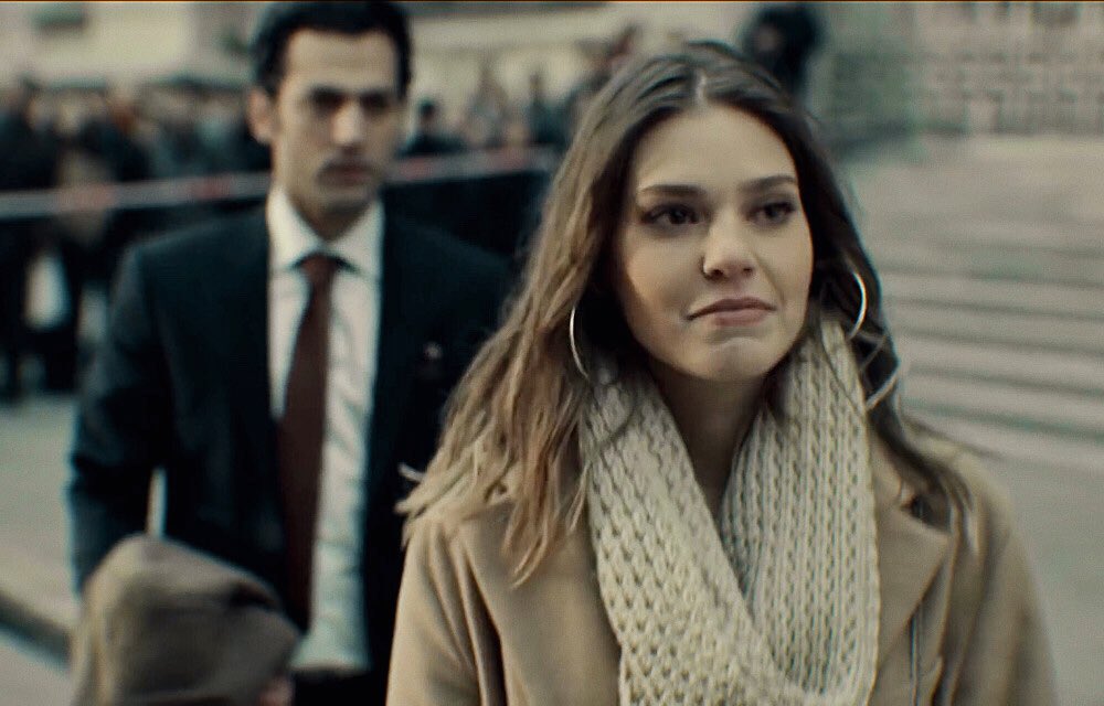 uykummgeliyor's tweet photo. “Yollar nereye götürecek seni?
Bu yara bitirecek seni...”
#suskunlar #ahuecevit https://t.co/0ajeYNzgTw