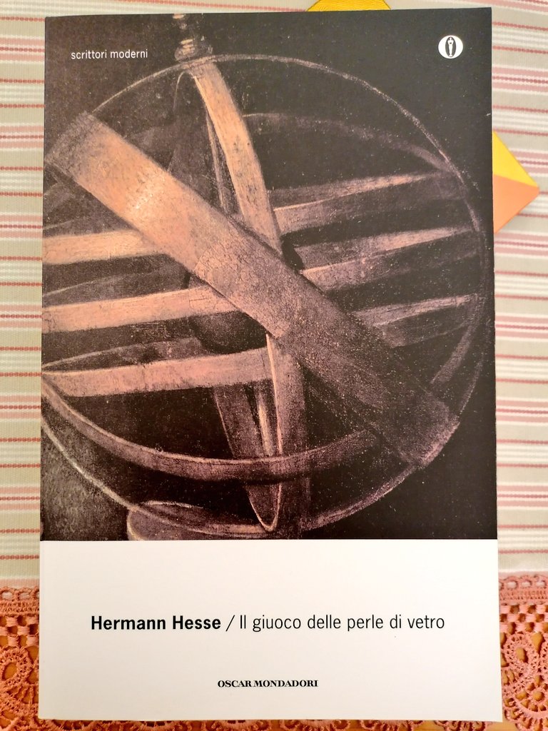 Milli19751's tweet photo. #LaCulturaNonSiFerma @CasaLettori #CasaLettori 🙌 #Buongiorno #buonadomenica #amoleggere #bestreading
#letteratura #HermannHesse #cittadinodelmondo #alieno da ogni #nazionalismo #poesia #Lamento #Deutscheliteratur #lepoesiedellostudente #ilgiuocodelleperledivetro
#cultureuniverse https://t.co/iFeD9eDX4p