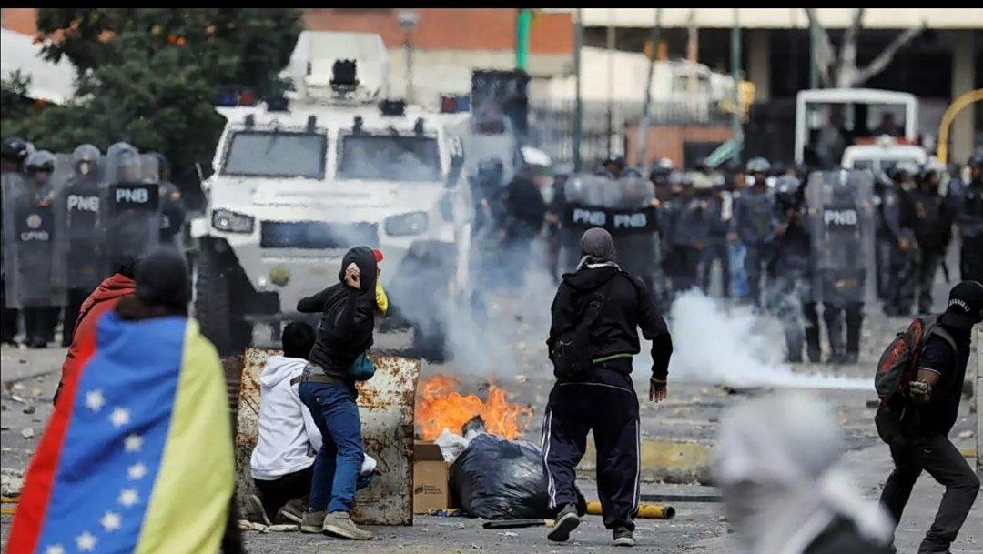 Venezuela suffers! marches were held, the streets were closed, protests and homing were held, and the president did not care about that at all.