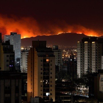 ARGENTINA NEEDS YOUR HELPWHAT IS HAPPENING IN ARGENTINA Argentina was on fire for months and still follows. Nobody did anything.