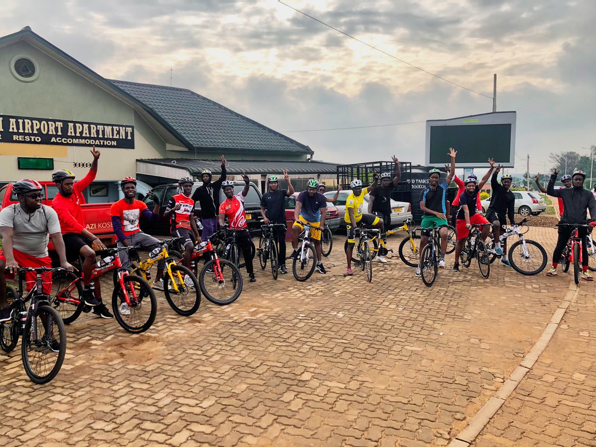 KigaliRides's tweet photo. Today was another FUN day on the road! #CarFreeDay is always a challenging yet joyful ride in @CityofKigali. The team rode 30Km Kudos to y’all, this is the best way to end the weekend!

TWO WHEELS MOVE THE SOUL

#CyclingForAll 
#cyclinglife 

@Rwanda_Sports 
@cyclingrwanda https://t.co/XSu6fNxykz