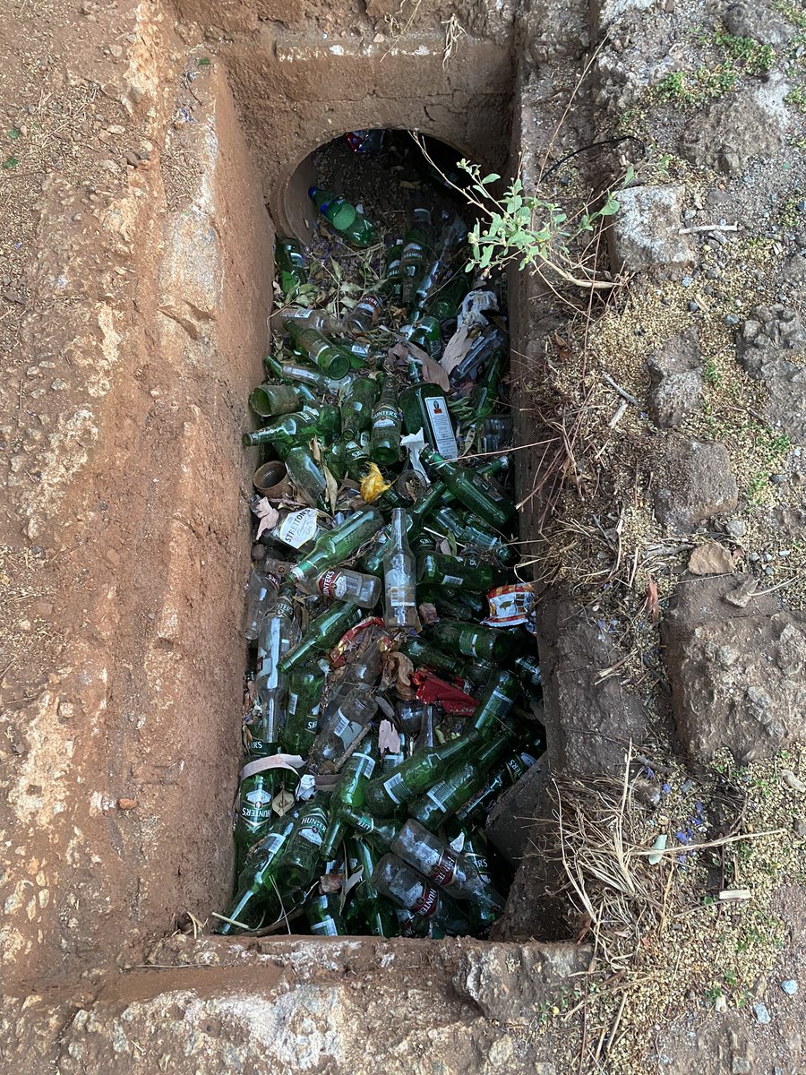 Guys let’s be responsible. Izvi hazvina kunaka. These green bottles are everywhere now. But mu drain here?