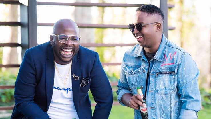 Shimza01's tweet photo. Happy birthday @DjMaphorisa keep going bro! ❤️❤️❤️ https://t.co/f1uViqrOS5