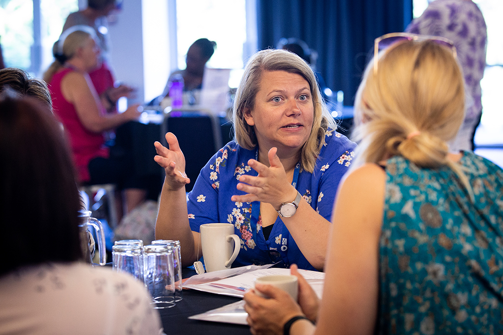 MidwivesRCM's tweet photo. Calling MSWs! Join us 24 Nov (14:00 to 15:00) for a roles opportunities and development session during our Virtual Festival. It’s free to attend and you can book here: https://t.co/gE2TlKLwuk #CelebratingMSWs https://t.co/z9eGyZdhKc