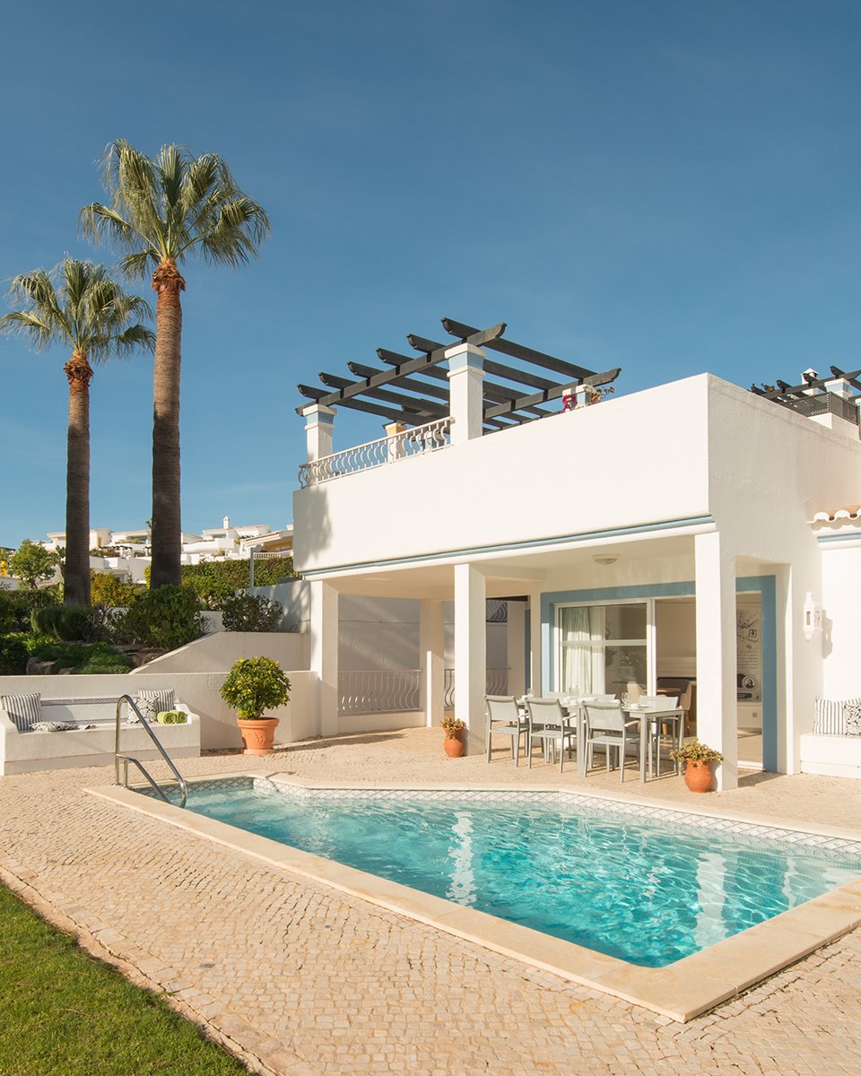 4SFairways's tweet photo. Considering a winter sun break? The Algarve is perfect for a winter break. Temperatures hold around the 20deg mark and there is plenty of sunshine to top up on your vitamin D hit. https://t.co/2tJs4L1W1M