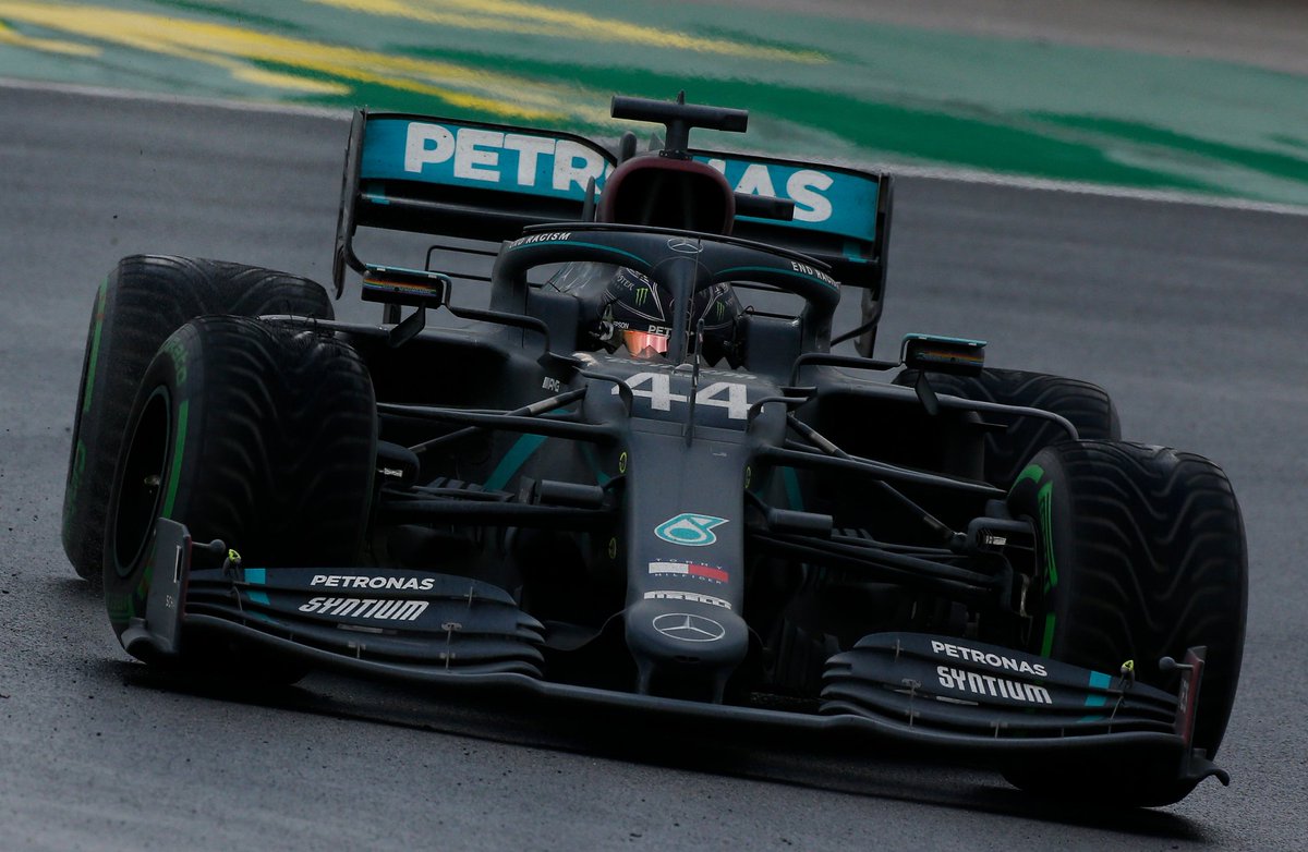 yesilyurtbeltr's tweet photo. 44 numaralı araç ile 1. olmak bizim için sürpriz olmadı.

Tebrikler Malatyalı Hamilton 😎

#f1istanbul #F1 #Formula1 #TurkishGP https://t.co/czLqYDOhjP