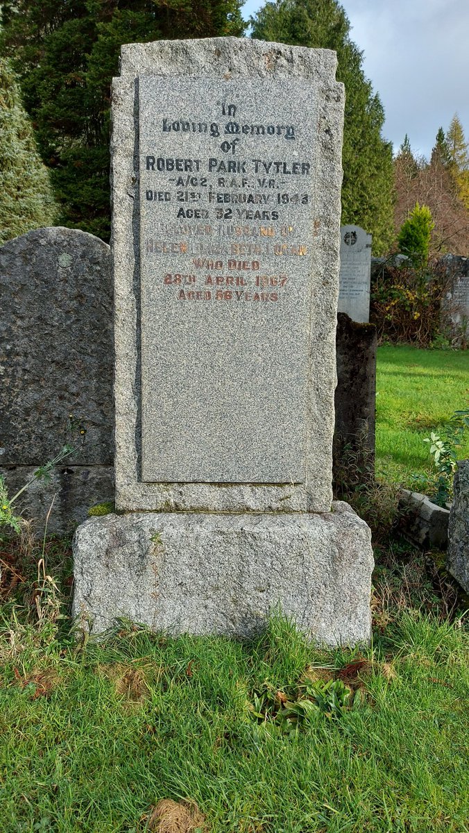 jcmcmurtrie's tweet photo. Today, #Craigrownie remembered
Robert Tytler, a member of Cove Golf Course and keen motorist. He served with the #RAFVR in #CoastalCommand as cox'n in the Rescue Boats. He died on 21/2/43, aged 32. He's the last name on the memorial, but we'll learn of 3 more local casualties. https://t.co/oXarz4YtIf