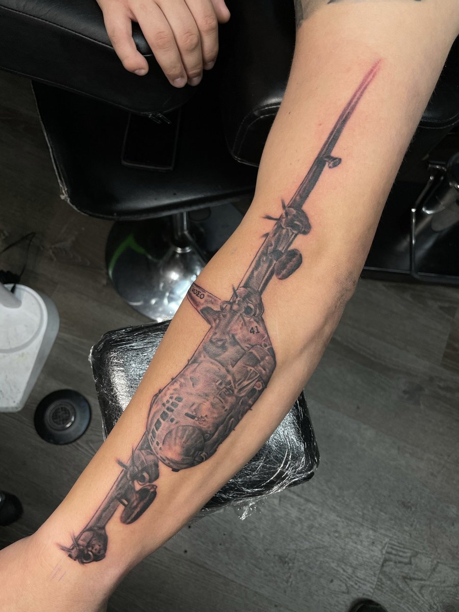 JordanProctor11's tweet photo. Have to add a background but man am I in love with this new piece! https://t.co/Nzb5QdnD1n