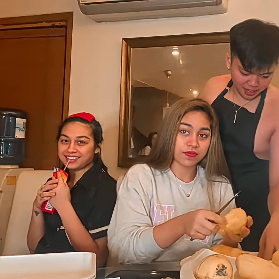 zeiharake111's tweet photo. feel ko talaga si Ate Ru yung ate eh tas bunso si Madam @ZeinabHarake11 HAHAHAHAHAHAHA
https://t.co/6d3ibyJNOq https://t.co/q7o3hG3k2i
