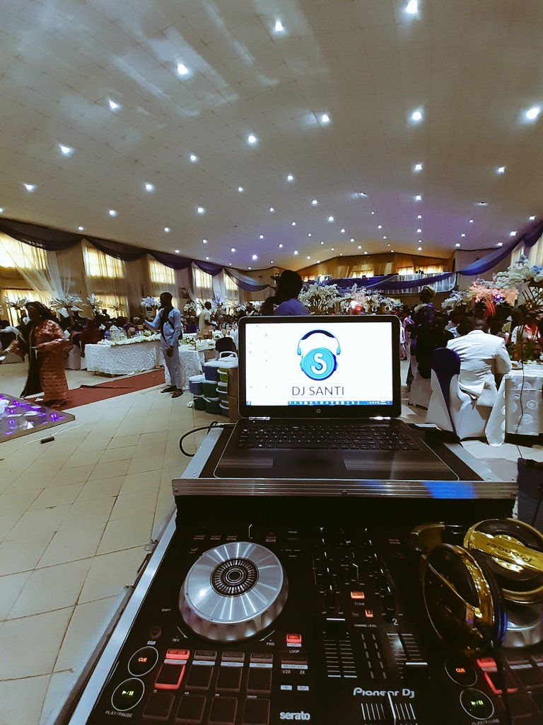 iam_djsanti's tweet image. I no fit to run away from God
If not I go fade away 
#ABetterTime 💙🦋