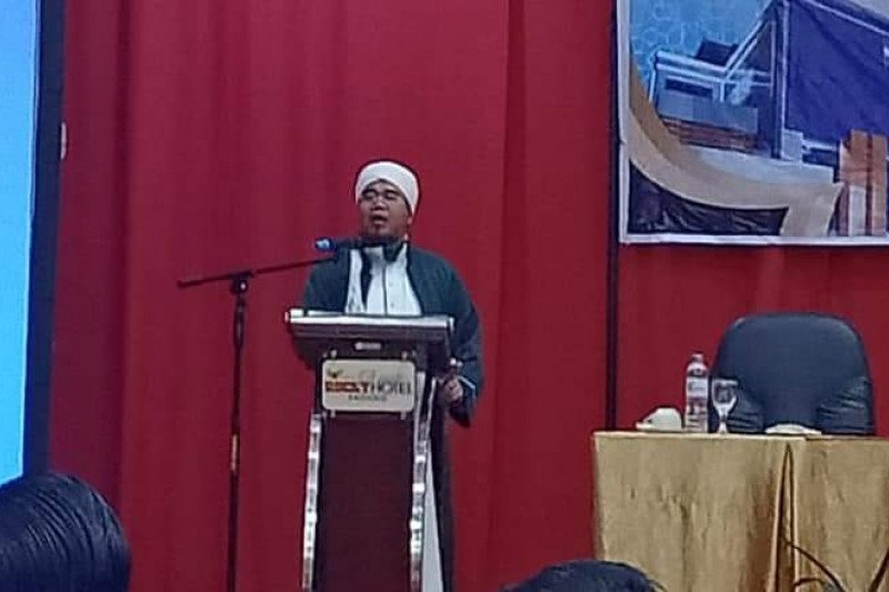 KabaSumbar's tweet photo. MUI se-Sumatera Barat dan ormas Islam konversi Bank Nagari jadi syariah serius dilaksanakan https://t.co/adFu3eUqXP https://t.co/0wHmRIQcKd