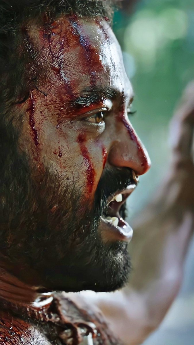 SandeepTarakian's tweet photo. Future lo evarina కొమురం భీమ్ ela untadu ante Gurthoche First Reference ma నందమూరి తారక రామారావు ae Untadu 🔥
Because actors like 
@tarak9999.... who nail every character they play 👏

#KomaramBheemNTR #2DecadesOfNTREra https://t.co/uVoiEJ6vlY