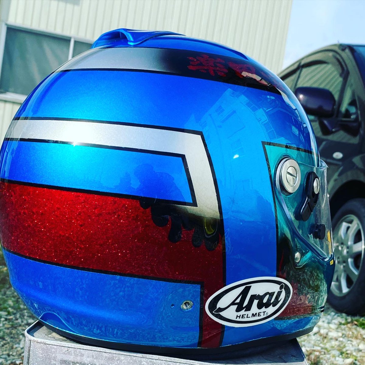 feelcustompaint's tweet photo. .
カート用のヘルメットカスタムペイント完了しました！
オーダーいただきありがとうございます😆
お客様のデザイン通りのペイントさせていただきました！
ありがとうございました🙇🏽‍♂️

#custompaint #カスタムペイント #フルフェイス #ヘルメット #キャンディー #ペイント #エアブラシ #arai #カラフル https://t.co/rbu1KWhzij