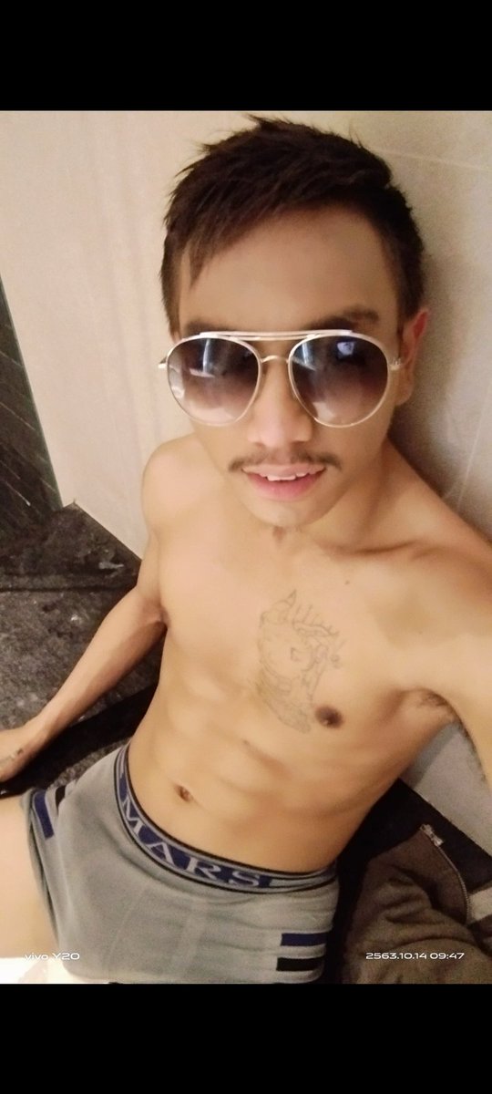 Lim​ Everything​ tweet media