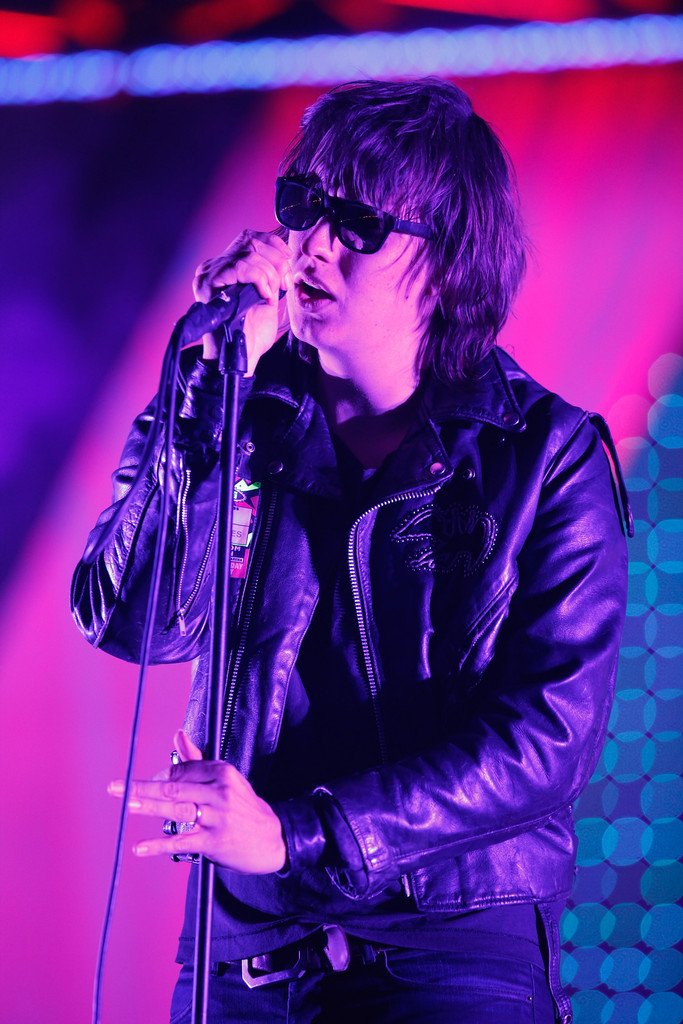  julian casablancas lyrics that i just get - a thread 