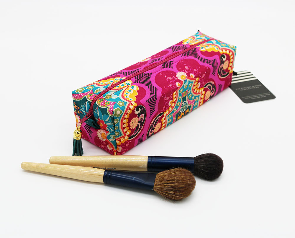 TalfourdJones's tweet photo. Brand new, box zipper pouch, perfect for so many jobs.  Come take a look https://t.co/FM0k70ZagZ https://t.co/5ALmMQeqtJ