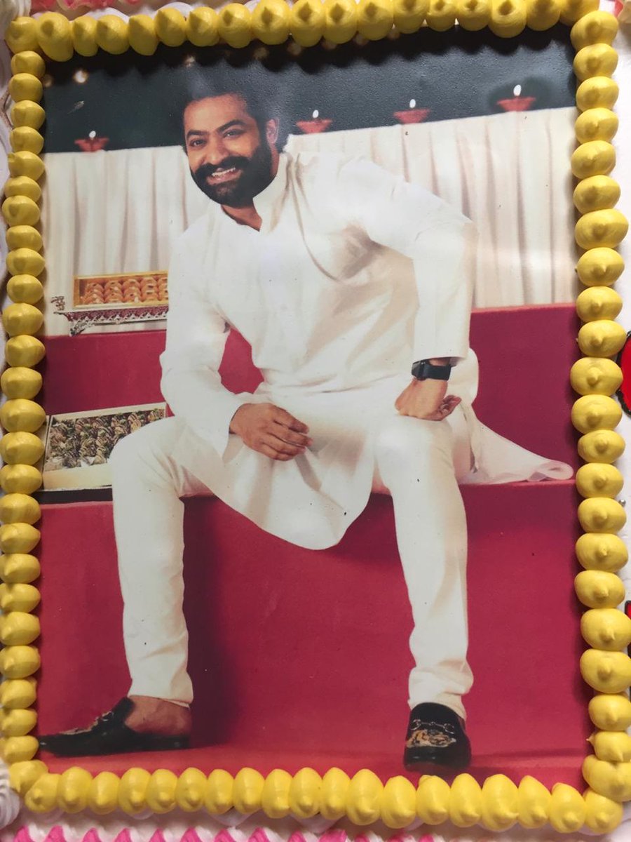 worldNTRfans's tweet photo. Offline celebrations Started 

#2DecadesOfNTREra 
#KomaramBheemNTR 
@tarak9999 https://t.co/n0BOk3KlQK