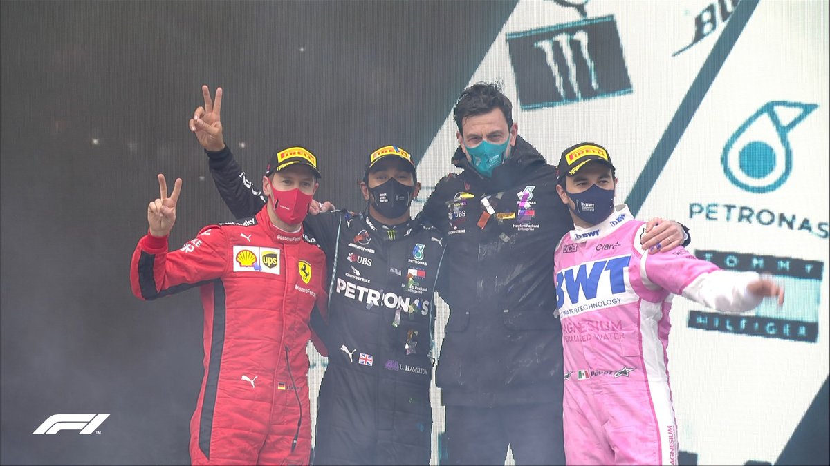 LLGameX's tweet photo. 9 Yıl Sonra. Bir kez daha İstanbul'da...
#TurkishGP #f1istanbul #F1 #llgame #lewishamilton #Vettel https://t.co/6U660Kfp0F