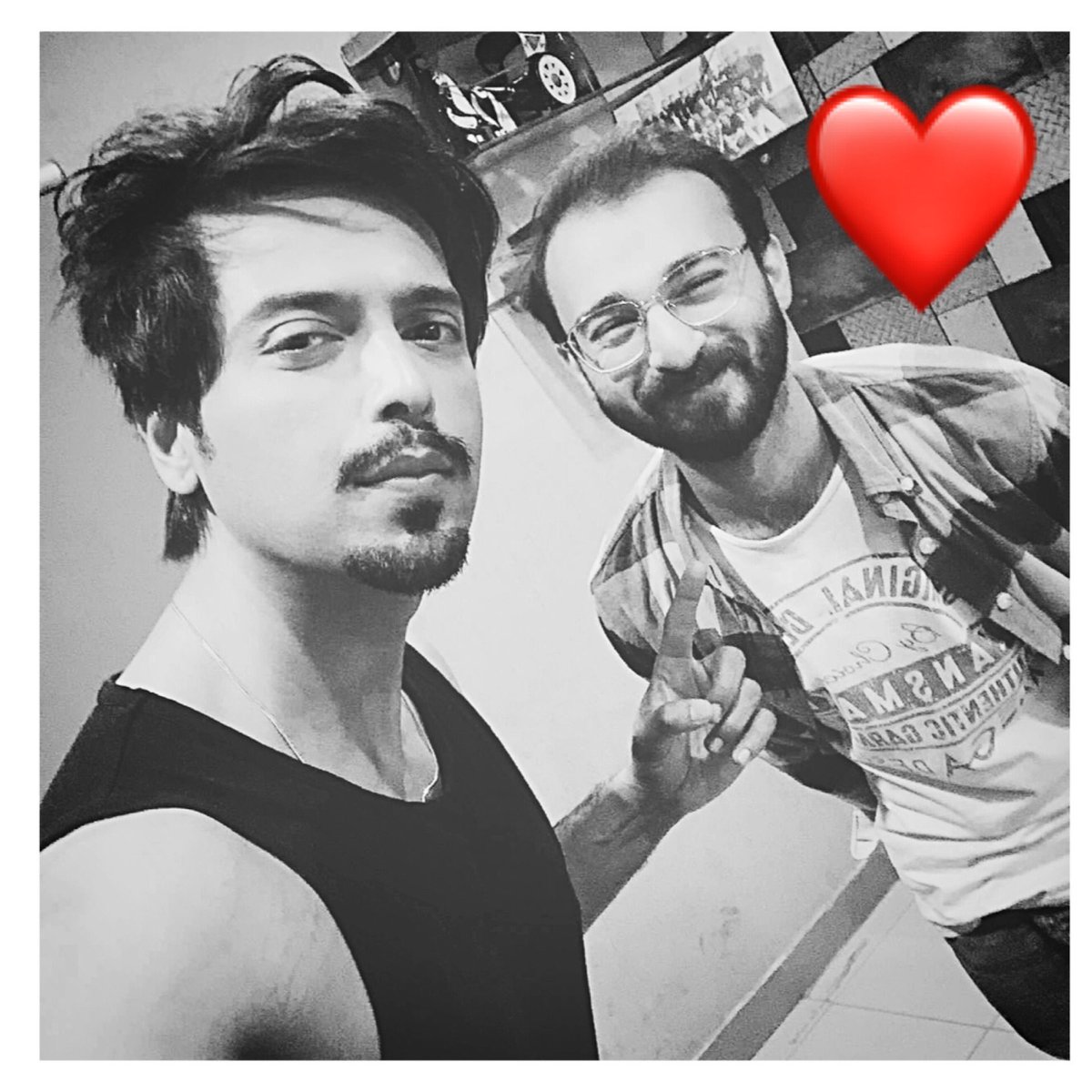 ibrahimjamil512's tweet photo. @fahadmustafa26 The world would be a better place if more people were like you!
I love how you never compromise on being yourself and made me realize my own worth.
Always remember your potential is limitless.
You have a good head on your shoulders and a heart of gold https://t.co/UVtFXhz0Ng