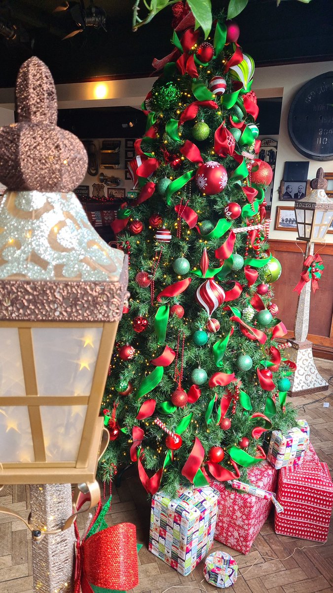 Anyone seen our Christmas tree in the window yet???