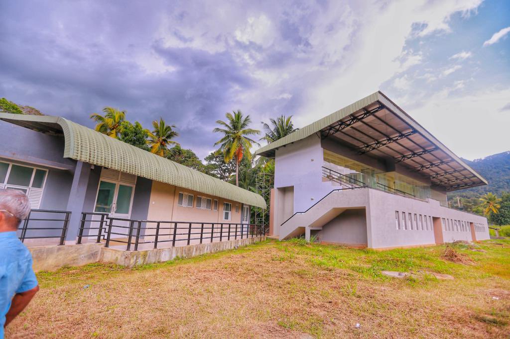 RajapaksaNamal's tweet photo. Sad to see the state of #Matale sport complex. This project which was started in 2014 has been neglected &amp; wasted! We must not build infrastructure without a proper plan! Have informed relevant authorities to take action immediately &amp; restore the complex for the use of #athletes! https://t.co/g3zu1GTeJL
