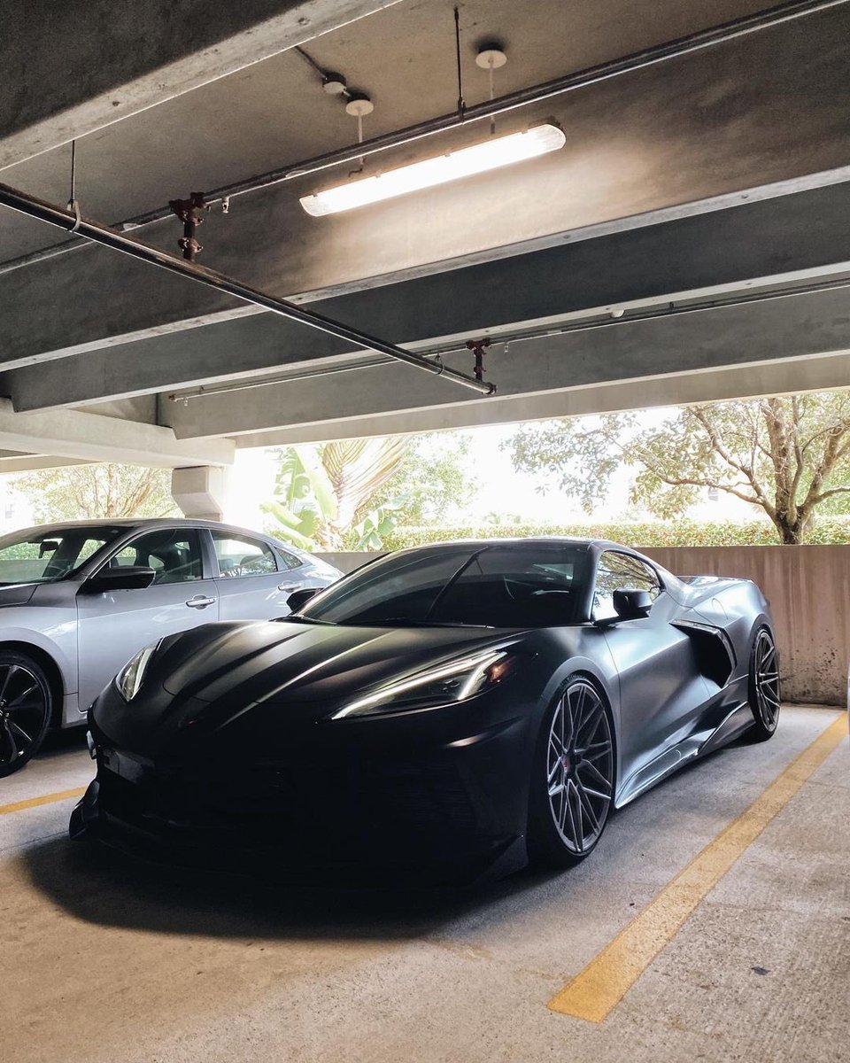 motorforms's tweet photo. Corvette C8 https://t.co/eUBWOJFMoY